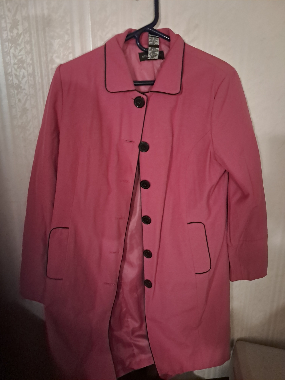 Women's Pink Button-Front Trench Coat with Contrast Piping
